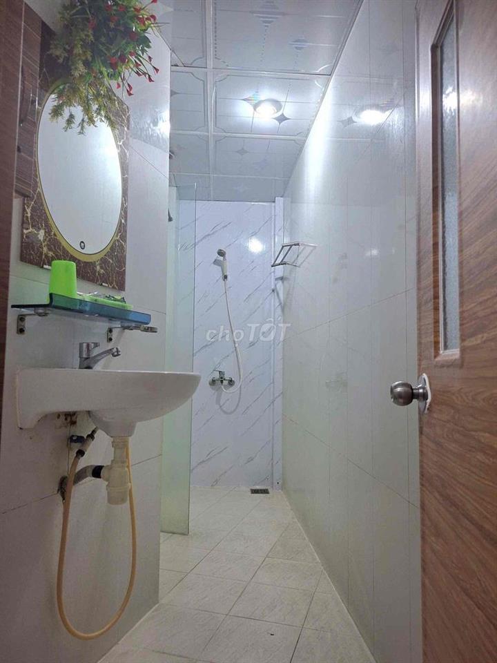 Q3 - Phòng cho thuê - Đầy đủ tiện nghi