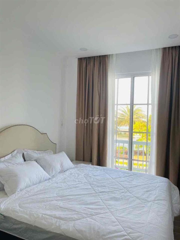 Villa đầy đủ nội thất như hình, giá chỉ 14 triệu gồm PQL và Wifi