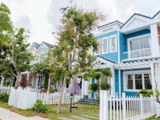 Villa đầy đủ nội thất như hình, giá chỉ 14 triệu gồm PQL và Wifi