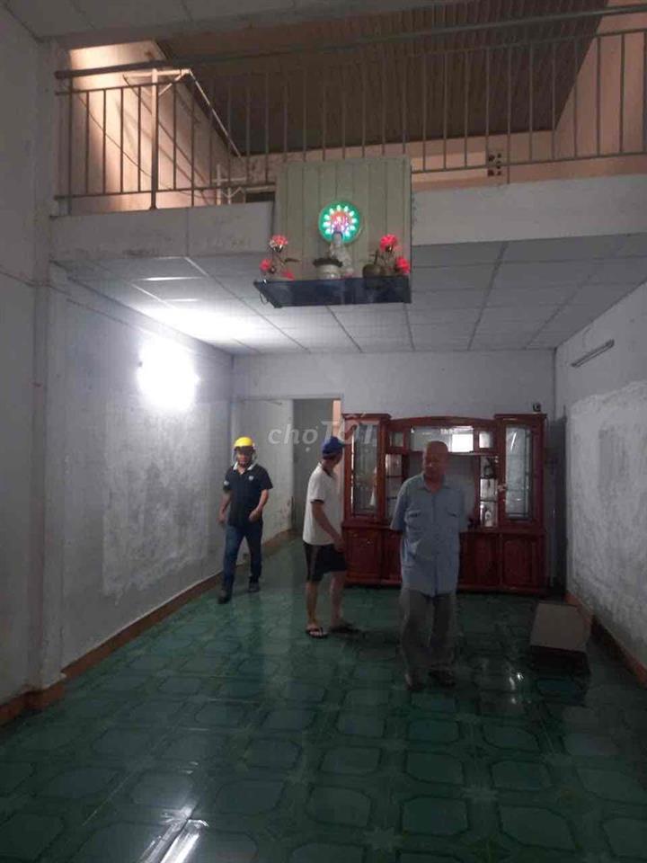 Nhà cấp 4 gần BV Thủ Đức chính chủ
