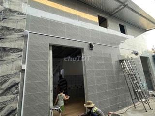 Nhà nhỏ 4x5, 1 lầu bê tông đúc suốt ở Phan Anh gần ngã tư 4 xã.