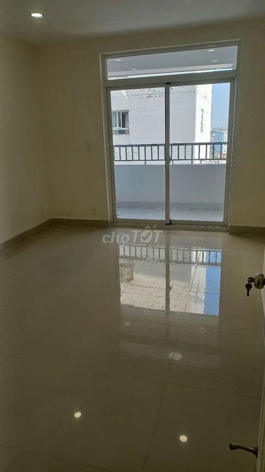 Cho thuê chung cư 1050 11tr cọc 2 tháng nội thất cơ bản