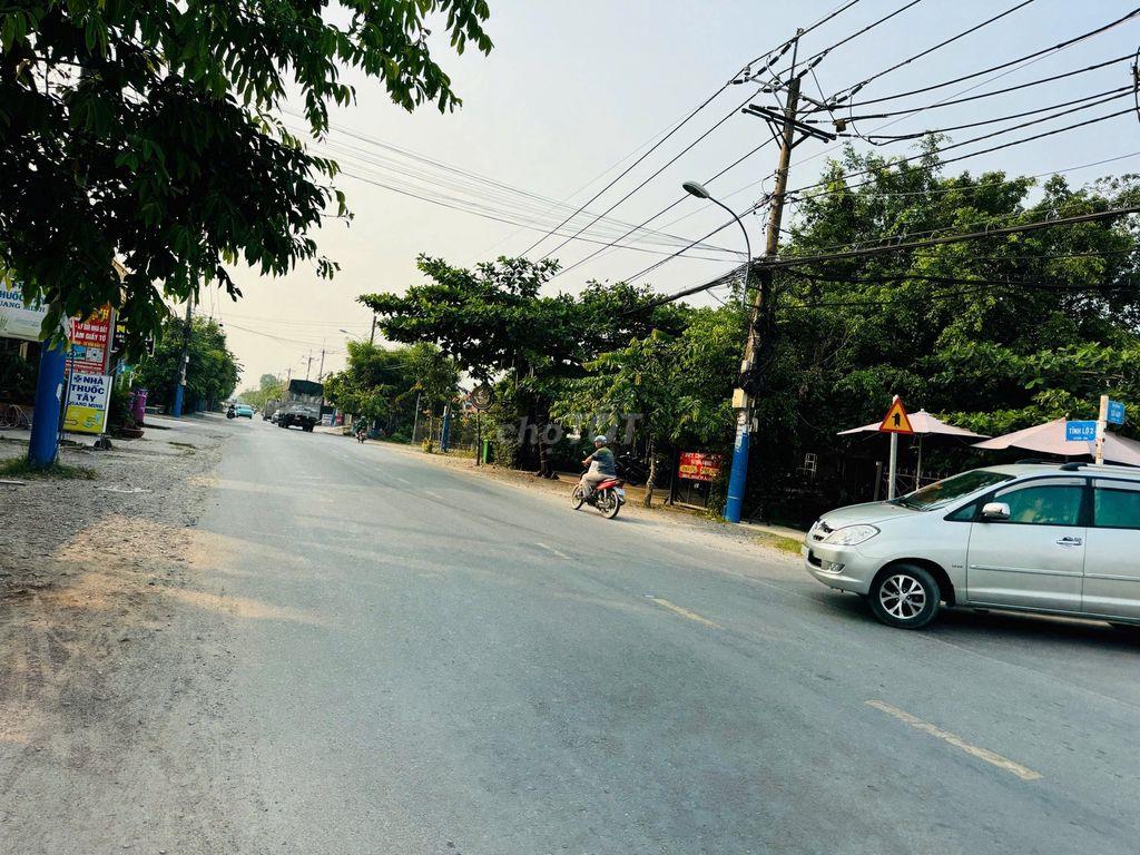 ÔNG ANH ĐƯỢC GIA ĐÌNH CHO MIẾNG ĐẤT 240M2 KHỞI NGHIỆP, HÃY GIÚP ANH ẤY