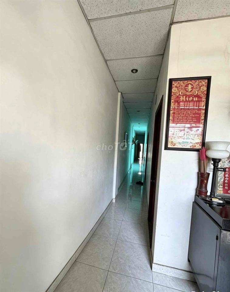 Bán Nhà Mặt Tiền Nguyễn Văn Bảo