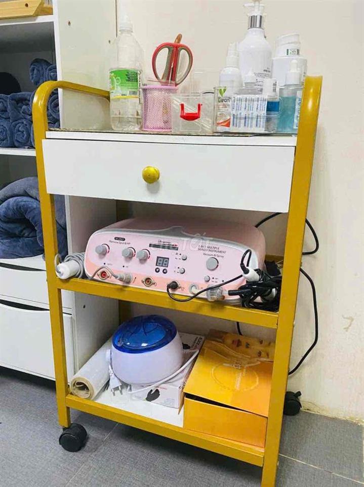 Sang nhượng tiệm nail mi gội