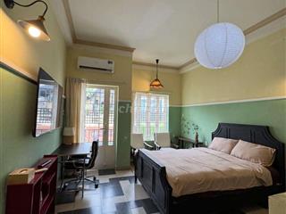 Cho thuê phòng 1 người ở nhỏ nhắn nằm trong nhà phố đủ tiện nghi