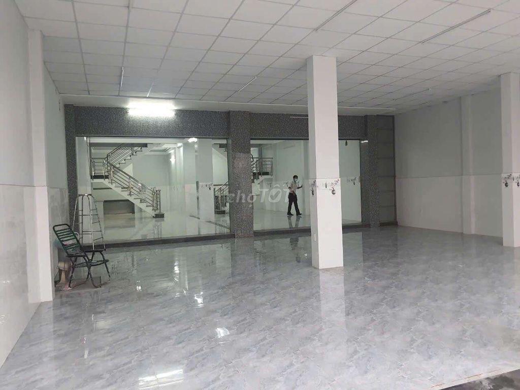 cho thuê nhà MT nguyễn ảnh thủ 9mx30m 3 tầng chỉ 60 tr