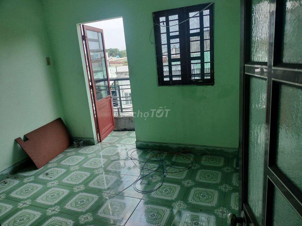 Nhà bán MT đường bùi công trừng( 32m2) 3 tầng 4 p 3 wc chỉ 1tỷ 950tr .