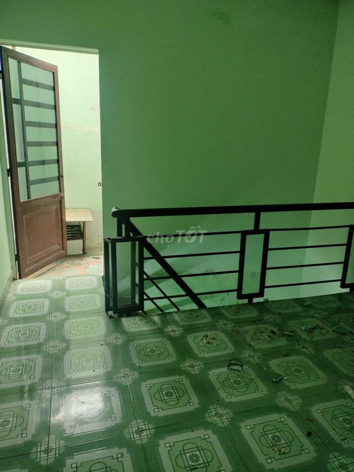 Nhà bán MT đường bùi công trừng( 32m2) 3 tầng 4 p 3 wc chỉ 1tỷ 950tr .