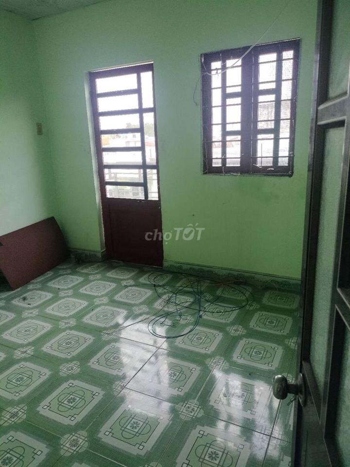 Nhà bán MT đường bùi công trừng( 32m2) 3 tầng 4 p 3 wc chỉ 1tỷ 950tr .
