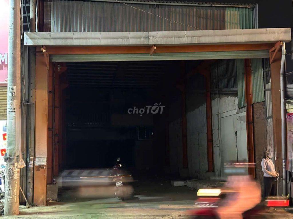 CHO THUÊ NHÀ MT NGUYỄN  ẢNH THỦ .8MX27M .CẤP 4 .RỘNG VỊ TRÍ ĐẸP 22 TR