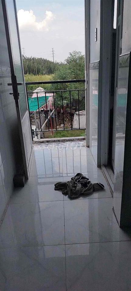 🏠 CHO THUÊ TẦNG 1 – NHÀ MẶT TIỀN ĐƯỜNG NGUYỄN VĂN TẠO