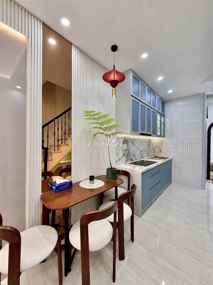bán nhà 3 tầng 4pn hẻm 4m nguyễn kiệm phú nhuận 41m2