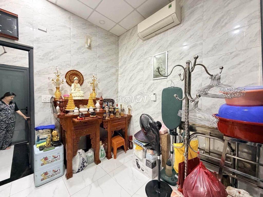 Bán nhà 2 tầng 2pn Nguyễn Thiện Thuật Bình Thạnh gần Chợ Bà Chiểu