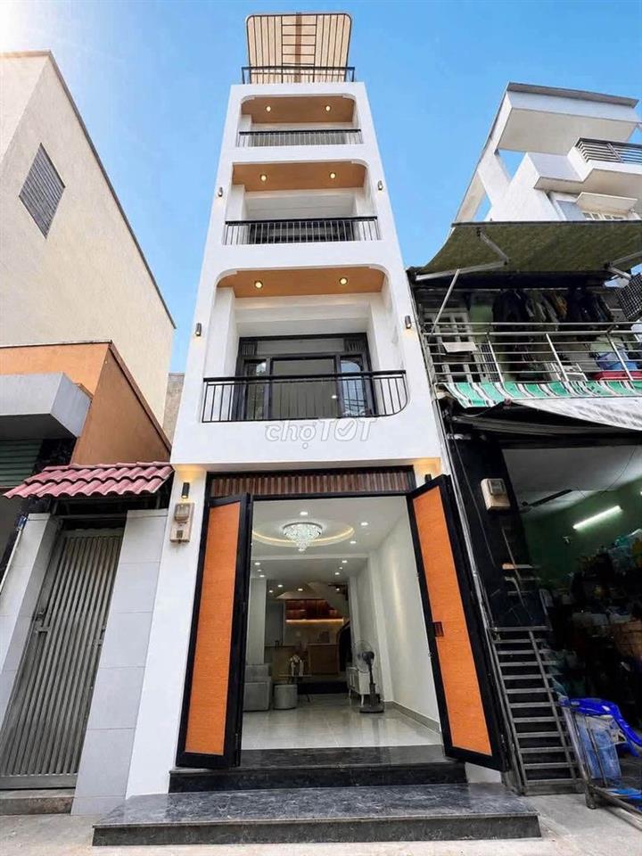 Bán nhà mặt tiền Cô Giang Phú Nhuận 42m2 5 tầng 7PN nở hậu