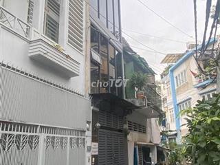 bán nhà 4 tầng hẻm xe hơi đoàn thị điểm phú nhuận 40m2
