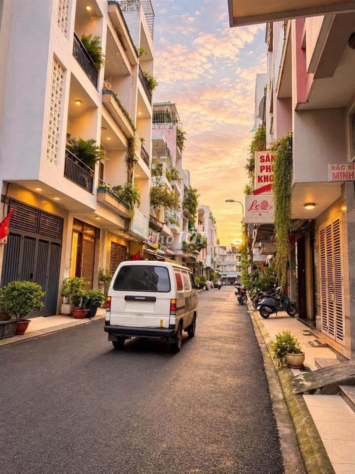 bán nhà 4 tầng hẻm xe tải gần chợ phạm văn hai 66m2