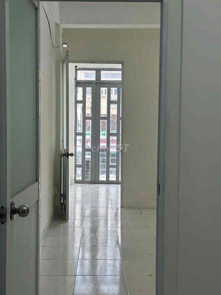 NHÀ BÁN 50m 3 LẦU HOÀNG VĂN THU P15 QUẬN PHÚ NHUẬN