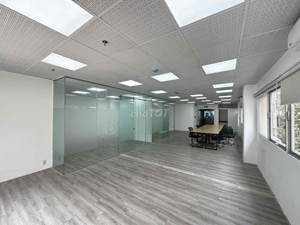 Văn Phòng trung tâm Q3 - 105m2 Võ Văn Tần