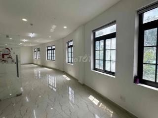 VĂN PHÒNG VĨNH KHÁNH Q4 - 130m2