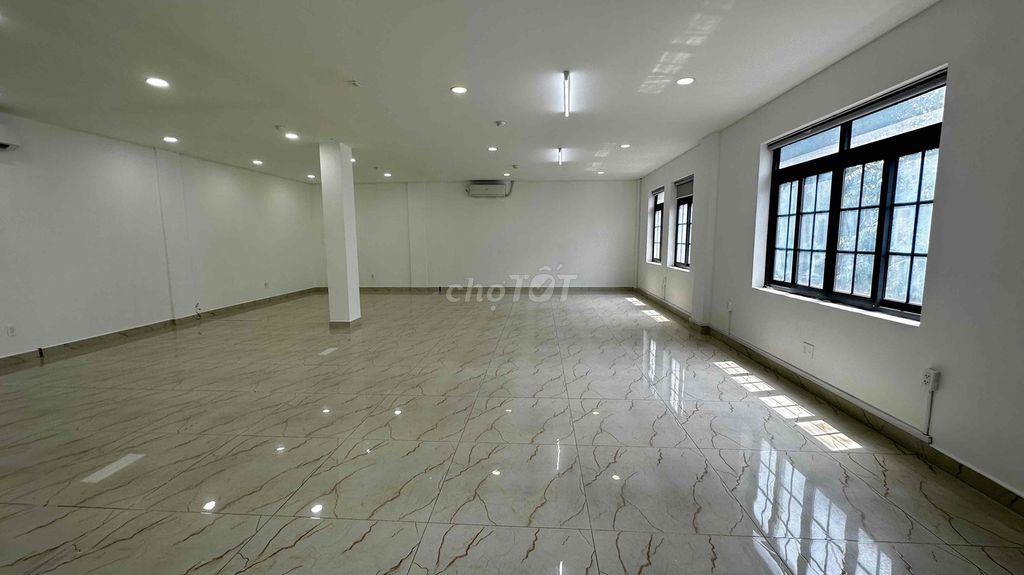 VĂN PHÒNG VĨNH KHÁNH Q4 - 130m2