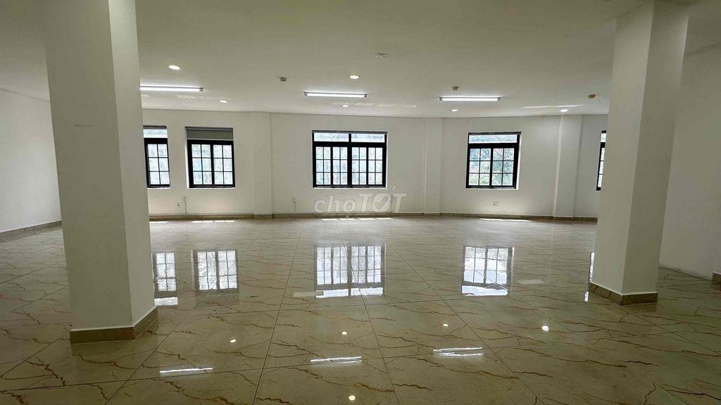 VĂN PHÒNG VĨNH KHÁNH Q4 - 130m2