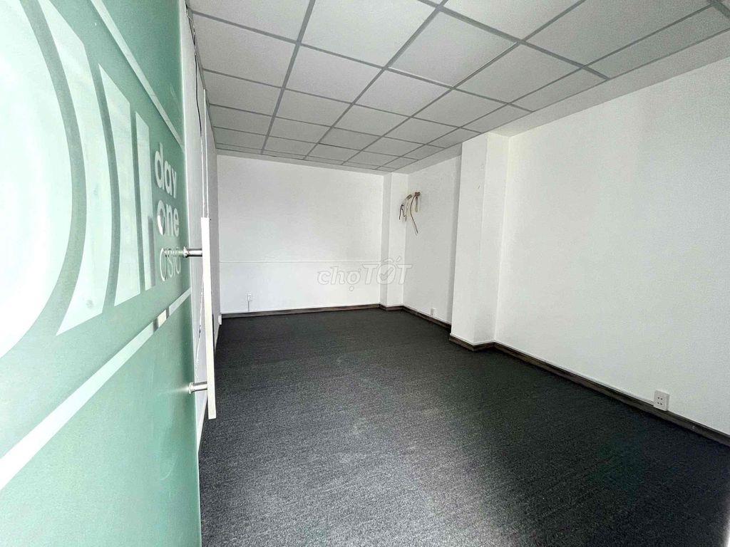 VĂN PHÒNG 140m2 - Trần Khánh Dư Q1 - Sẵn Fitout