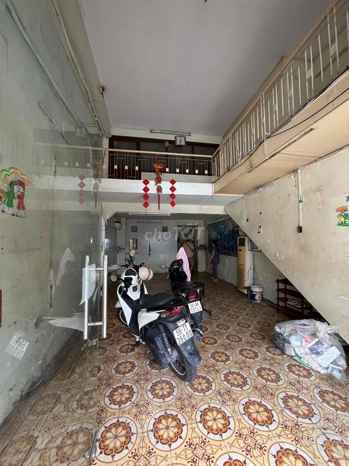 35 TRIỆU - MẶT BẰNG NGÃ 4 ĐỀ THÁM QUẬN 1