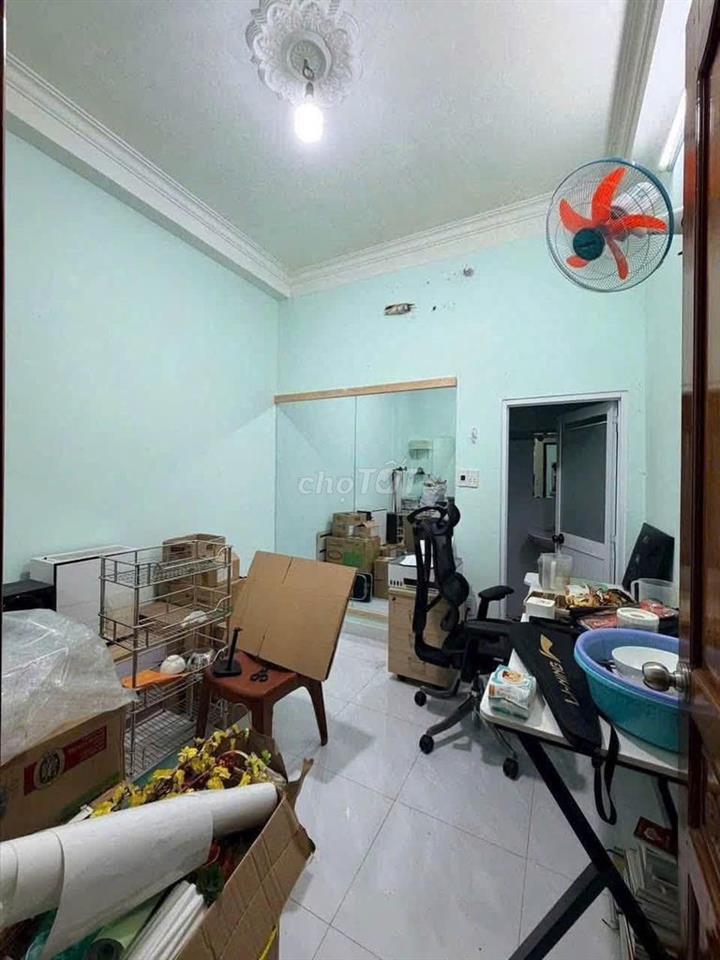 Nhà riêng 2PN 84m2 đầy đủ nội thất 1/Lý Thường Kiệt Q.10 giá 9.5 tr/th