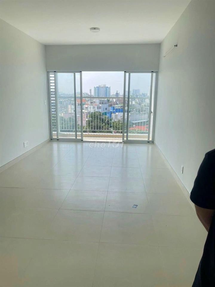 Cần cho thuê CTL Tower Giá 8.3 triệu/th nhà trống, 73m2, 2PN Ban công