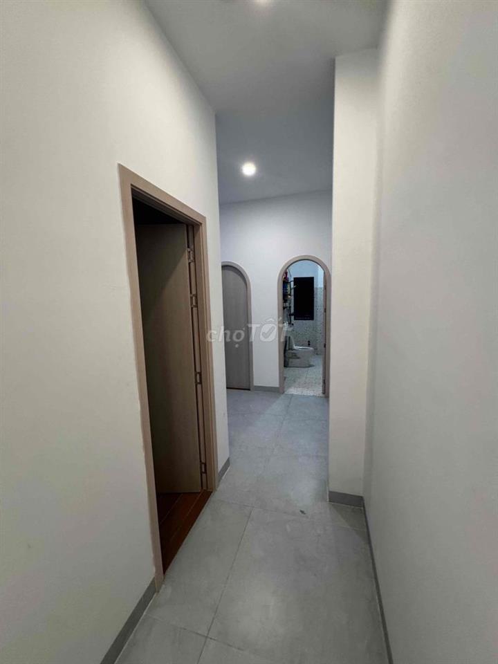 Cho thuê nhà nguyên căn hẻm xe lớn