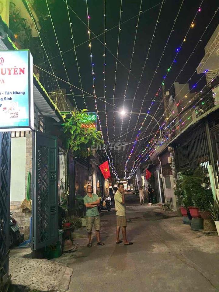 CHÍNH CHỦ  CHO THUÊ NHÀ NGUYÊN CĂN quận 12