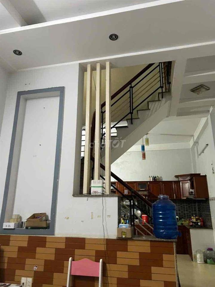 CHÍNH CHỦ  CHO THUÊ NHÀ NGUYÊN CĂN quận 12