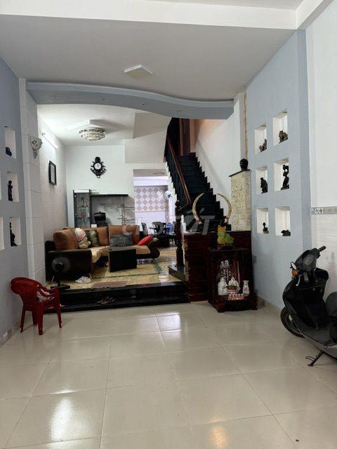 Nhà cho thuê nguyên căn