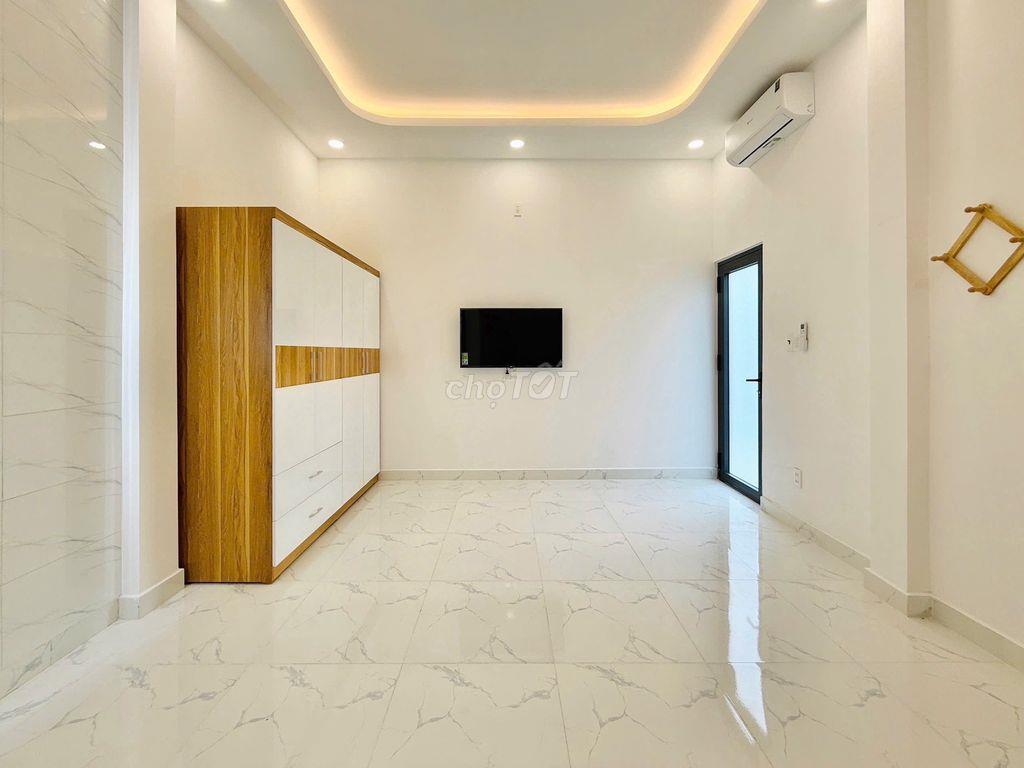 Cho thuê nhà sân rộng Gò Vấp