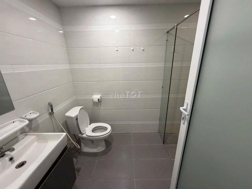 Phúc Yên-DT 74m2/ 2PN/ Ban công/ nội thất đã sắm đủ, giá 9 triệu/th