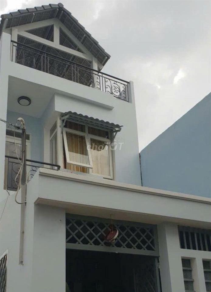 Bán Nhà 84m2 - 3 Tầng - HXH Long Trường, Giá Nhỉnh 4 Tỷ