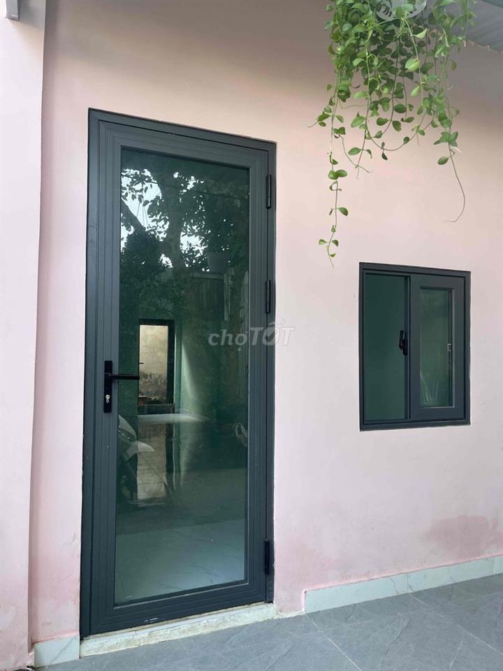 Cho thuê nhà mới xây Hồ Văn Tư