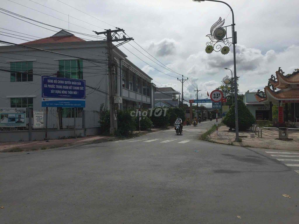 Bán đất đường Trần Văn Thơm - 1 xẹt đường Thanh Nhung, Phước Trung.