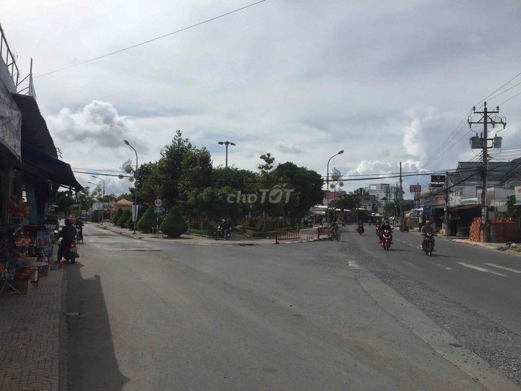 Bán đất đường Trần Văn Thơm - 1 xẹt đường Thanh Nhung, Phước Trung.