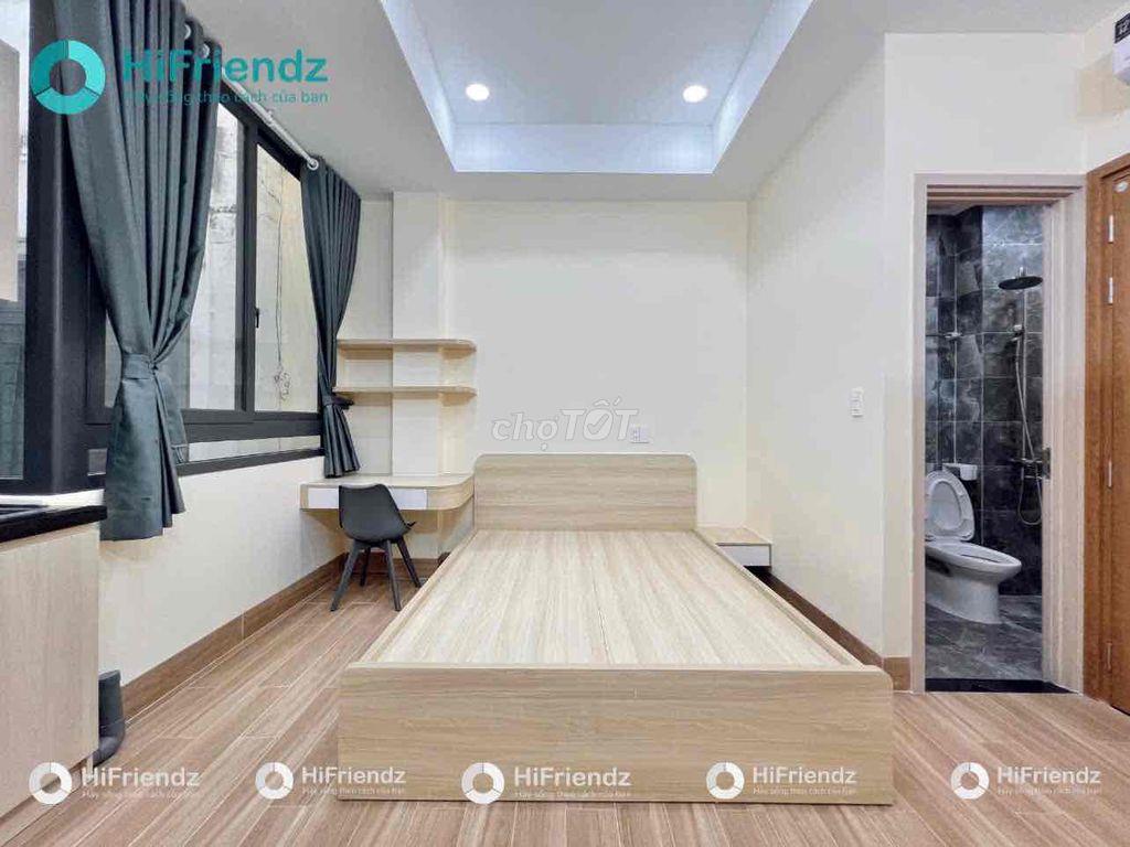 Studio cửa sổ trời full nội thất
