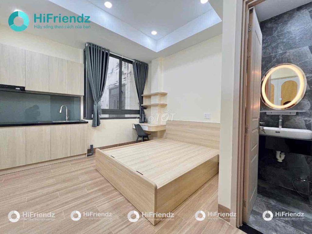Studio cửa sổ trời full nội thất
