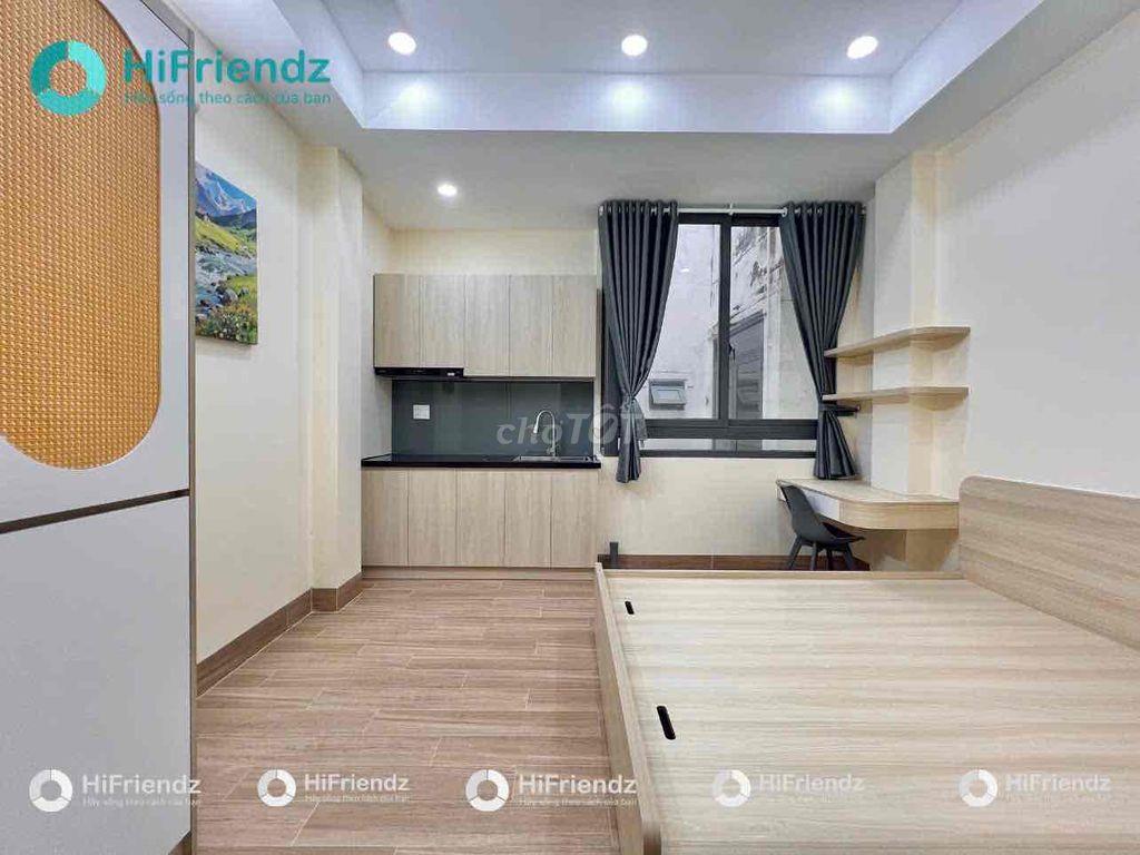 Studio cửa sổ trời full nội thất