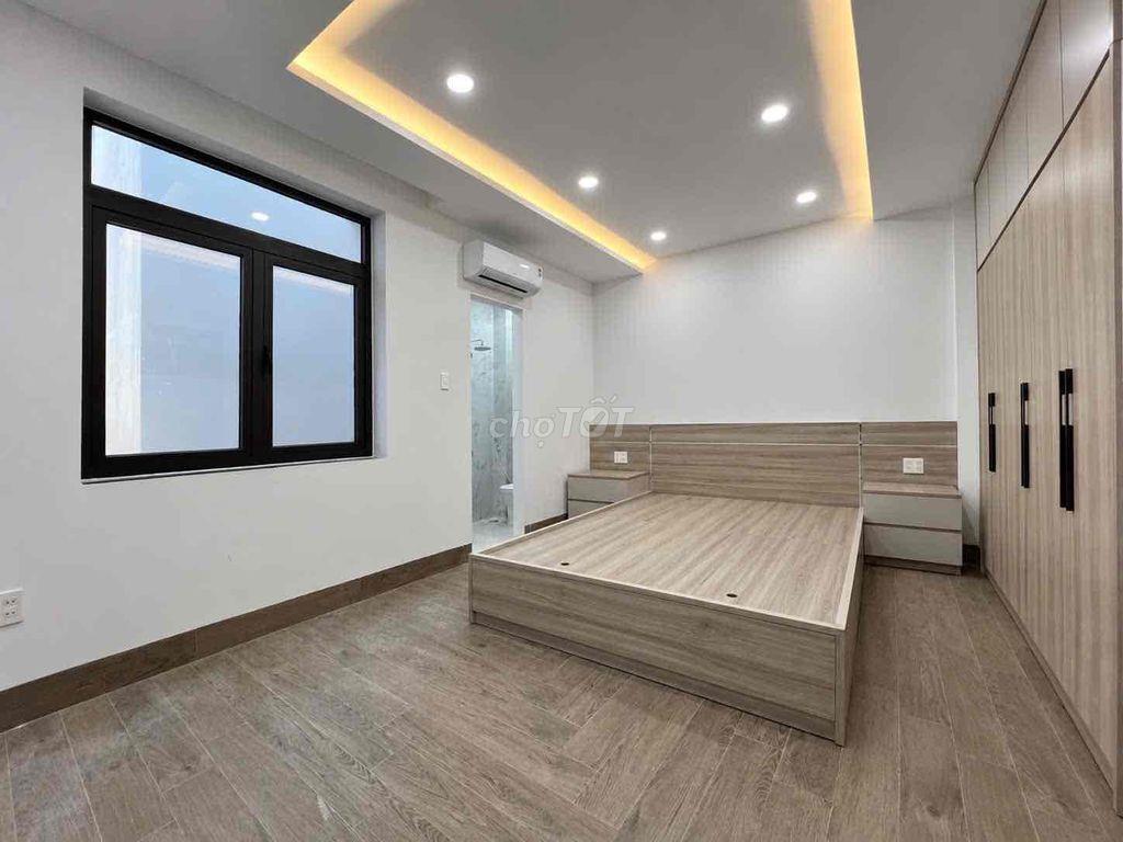 Studio ban công full nt nhà mới 100%