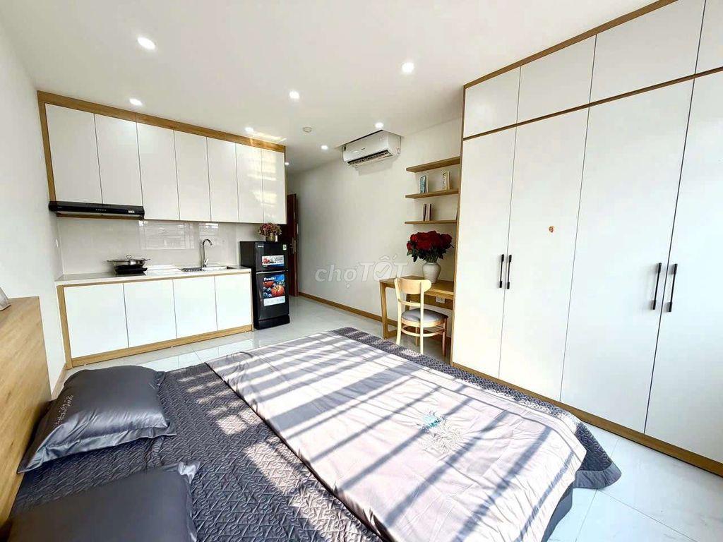 Studio Xuân đỉnh, Bắc từ niêm