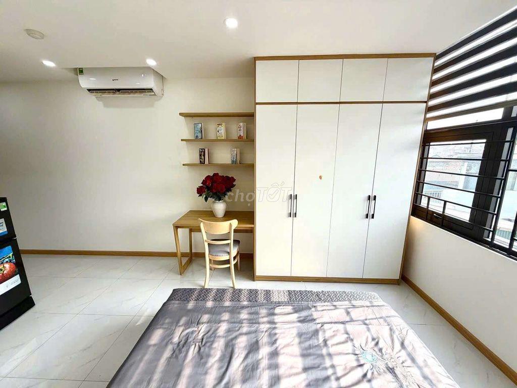 Studio Xuân đỉnh, Bắc từ niêm