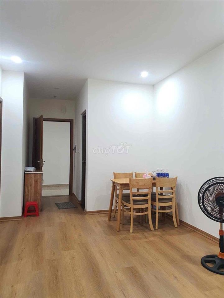 Căn 2pn Ct10 giá cực tốt