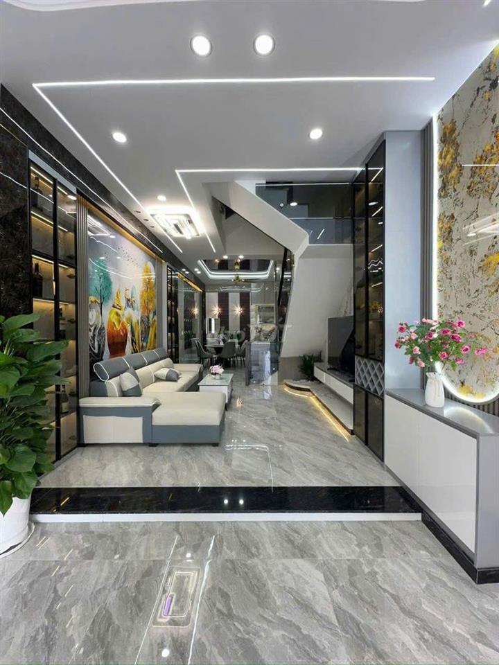 Ly dị bán nhà đường ChiêuLiêu DT56m2 giá 1tỷ980. 1T 2L gần siêu thị GO