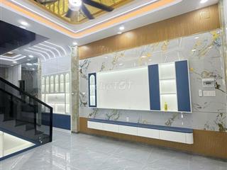 Ngộp bank bán gấp nhà 1T- 1L ngay Ng.Tri Phương 1tỷ780 DT60m2, gần Go 