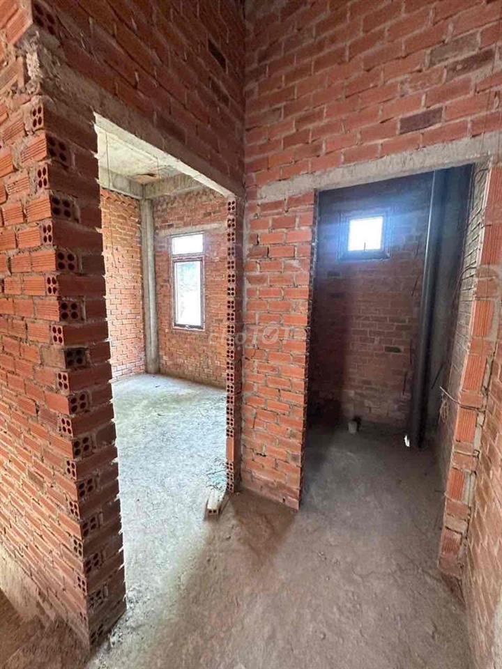 Nhà sổ riêng ở KDC Kim Kim Trần